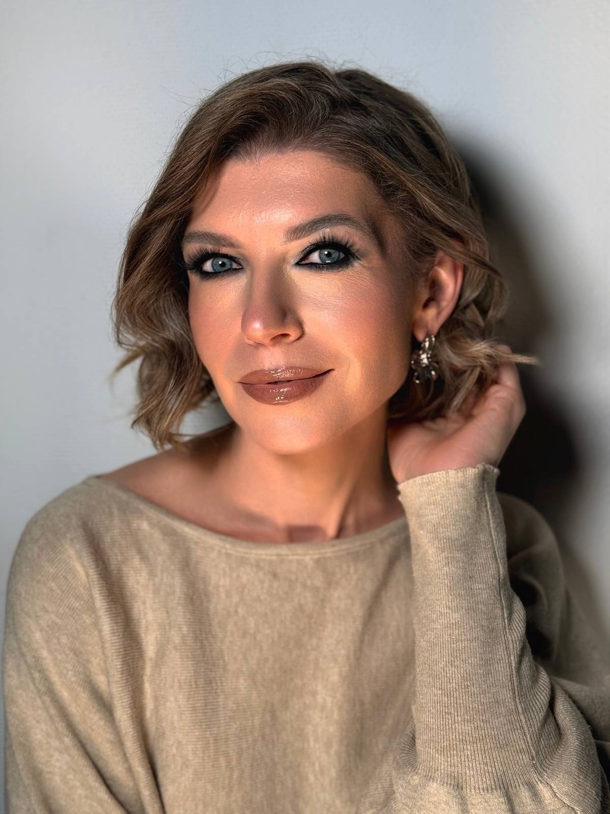 Photoshoot makeup in Tartu: camera-ready makeup under studio lighting